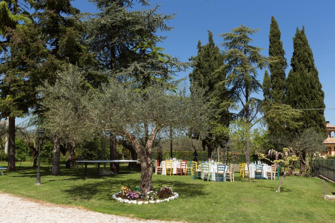 Bed&Breakfast Il Frantoio Misano Adriatico Bagian luar foto